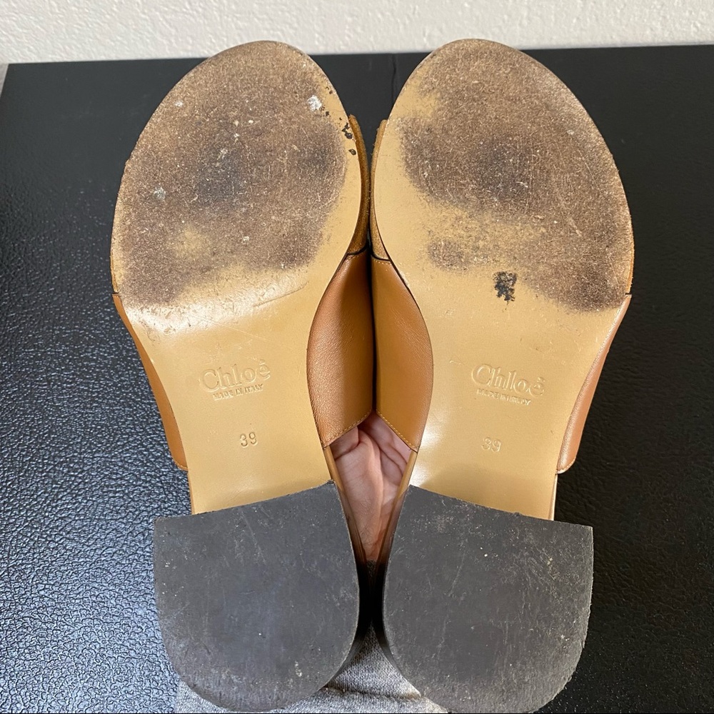 CHLOÉ camel tan C logo embellished leather heeled mules 39 - Picture 11 of 15